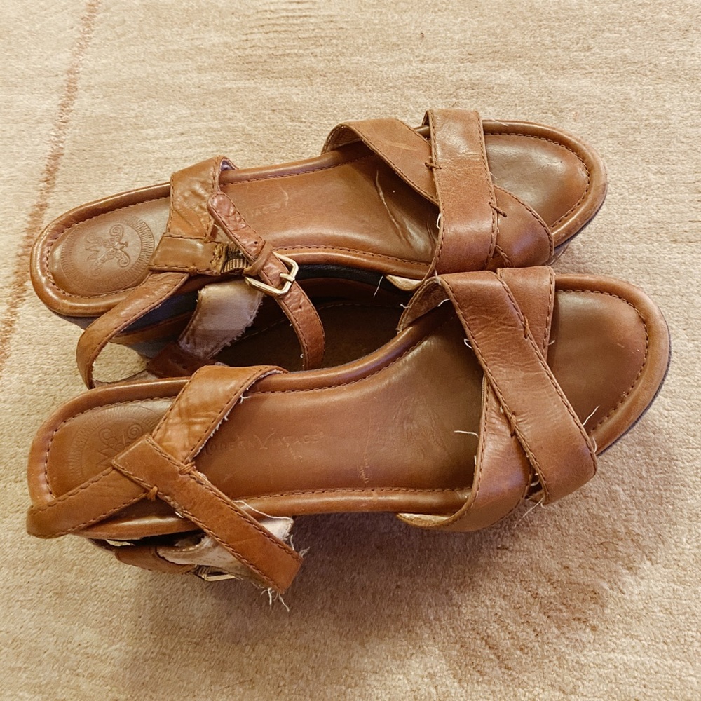 Causal sandal shoes